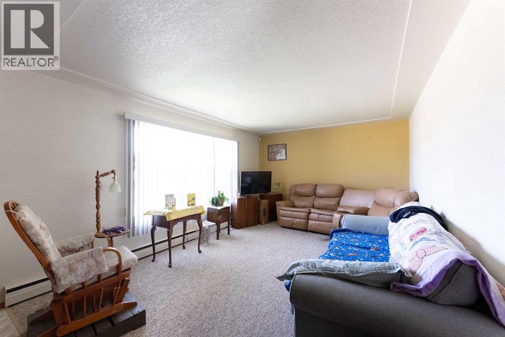 1114 11 Avenue N - 5