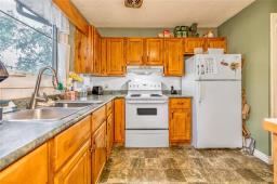 145 Edelweiss Crescent N, Winnipeg, MB R2G1Z3 Photo 18