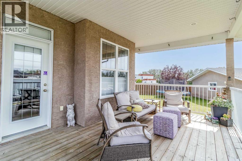 5055 54 Street Close - Image 31