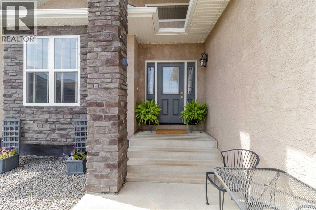 5055 54 Street Close - Image 40