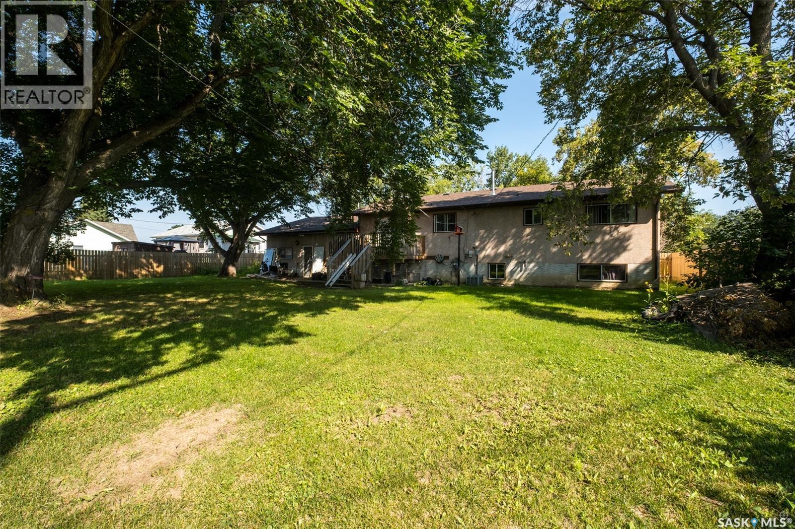 1359 River STREET E - 32