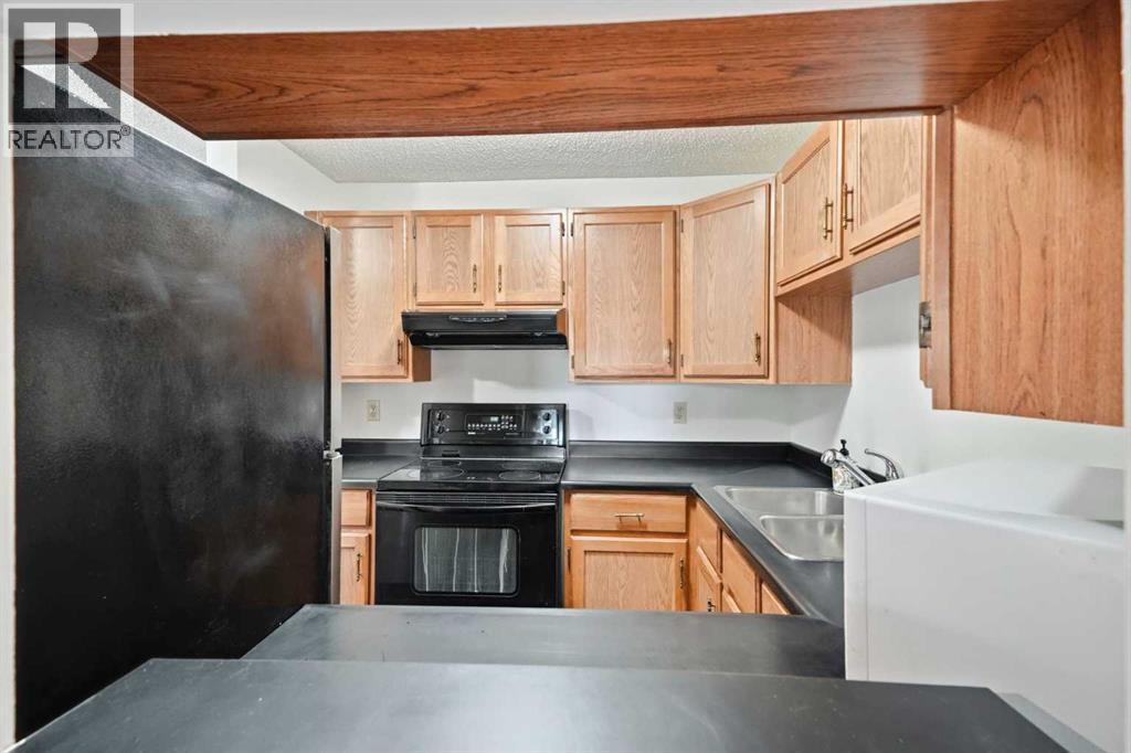 #710 8604 48 Avenue NW - 10