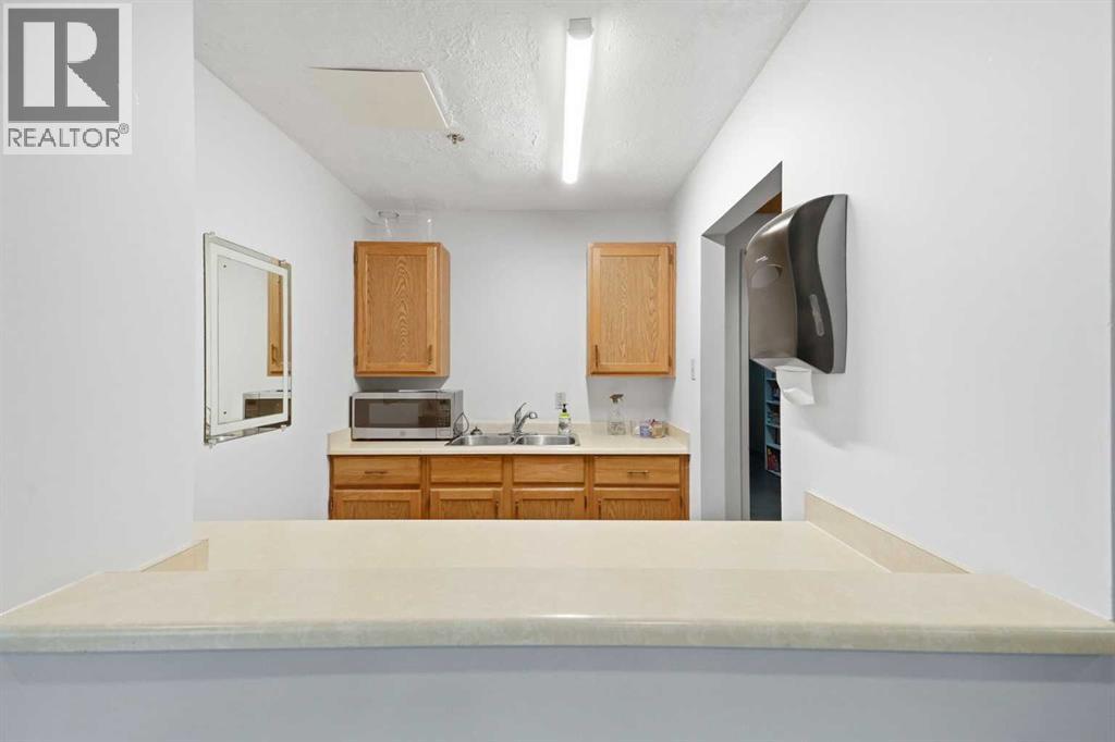 #710 8604 48 Avenue NW - 7
