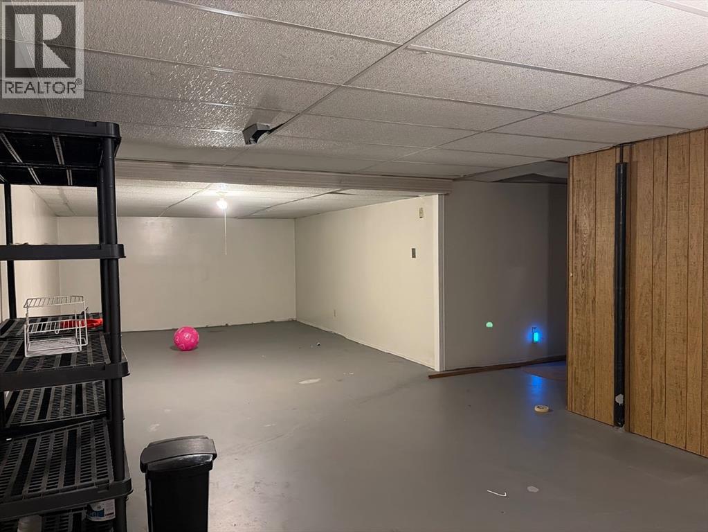 1009 Third Avenue - Image 33