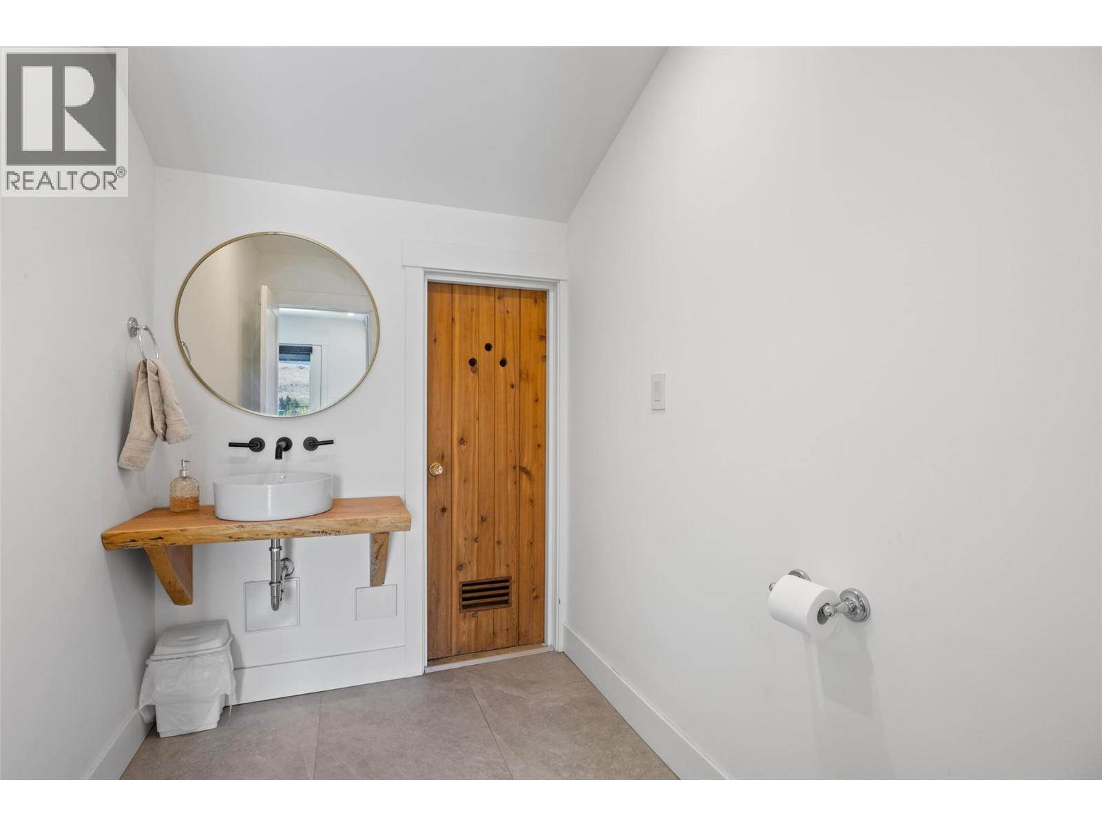 272 Goose Lake Road, Kamloops