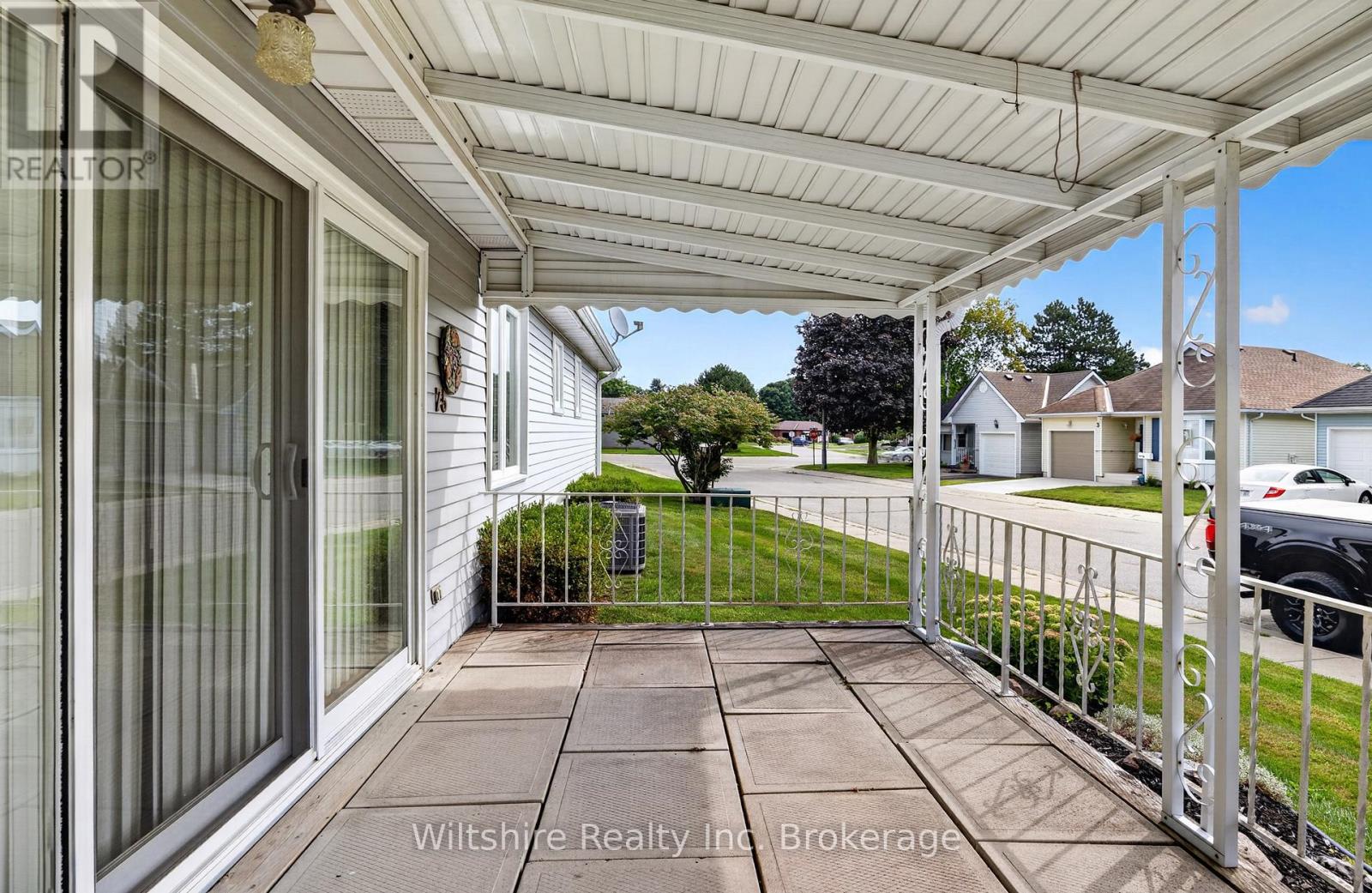 75 EDWIN CRESCENT - 20