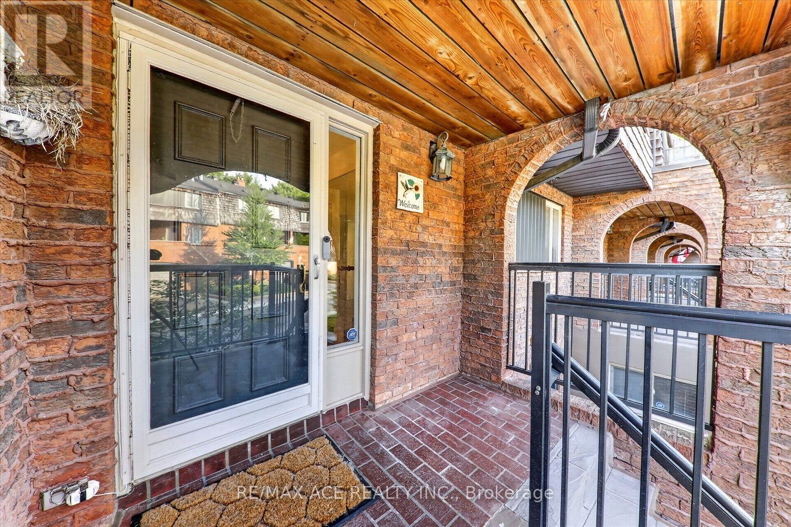 65 CRICKLEWOOD CRESCENT - 5