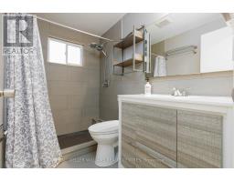 66 Chaucer Crescent, Barrie, ON L4N4T7 Photo 13