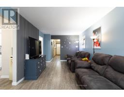 66 Chaucer Crescent, Barrie, ON L4N4T7 Photo 8