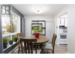 66 Chaucer Crescent, Barrie, ON L4N4T7 Photo 9