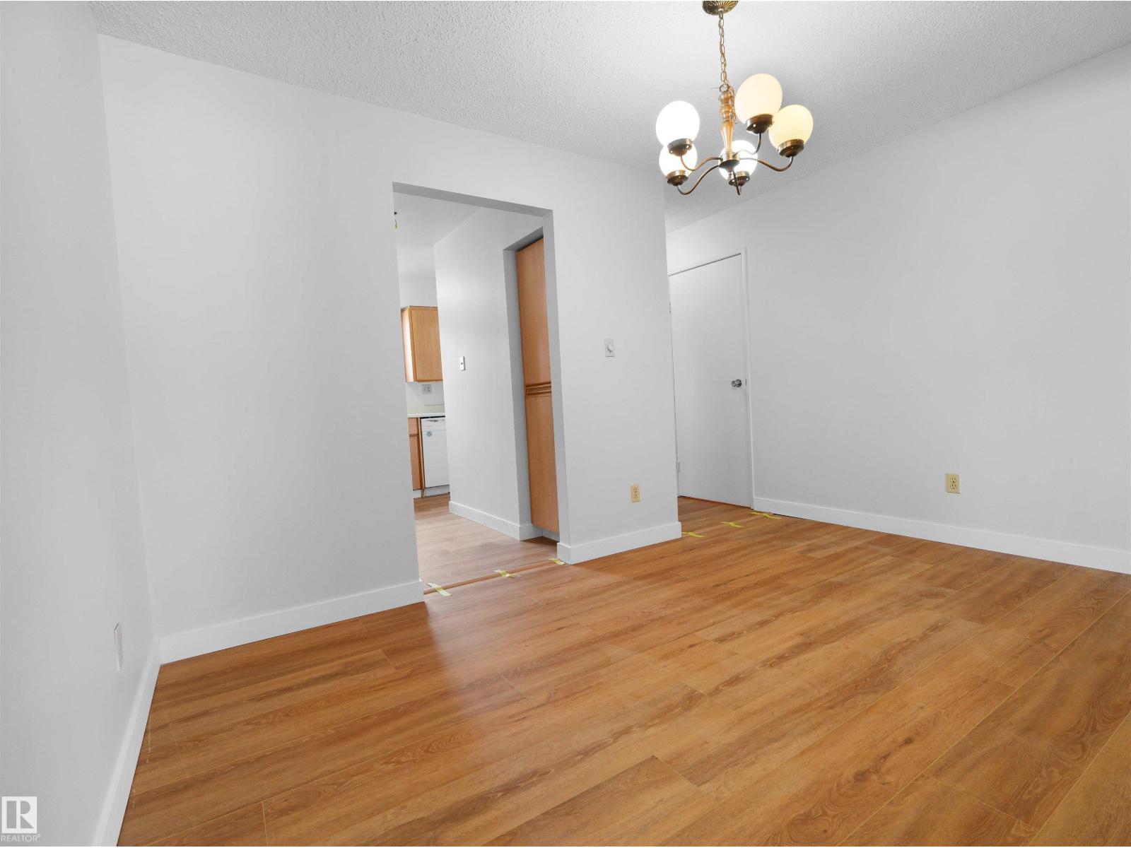 #50 1904 48 ST NW - 11