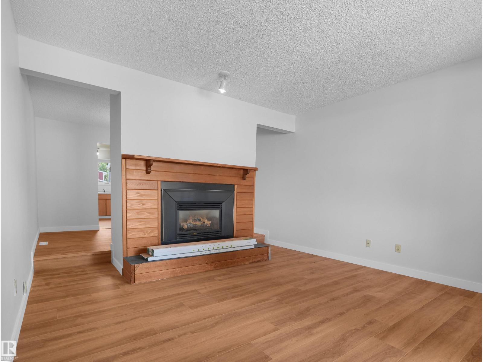 #50 1904 48 ST NW - Image 17