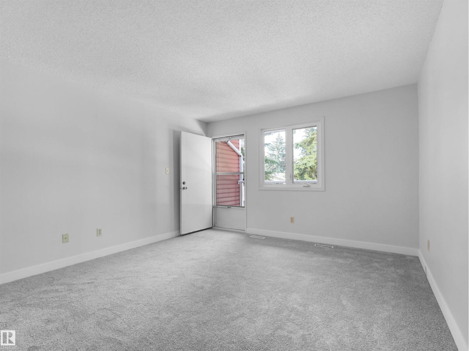 #50 1904 48 ST NW - 32