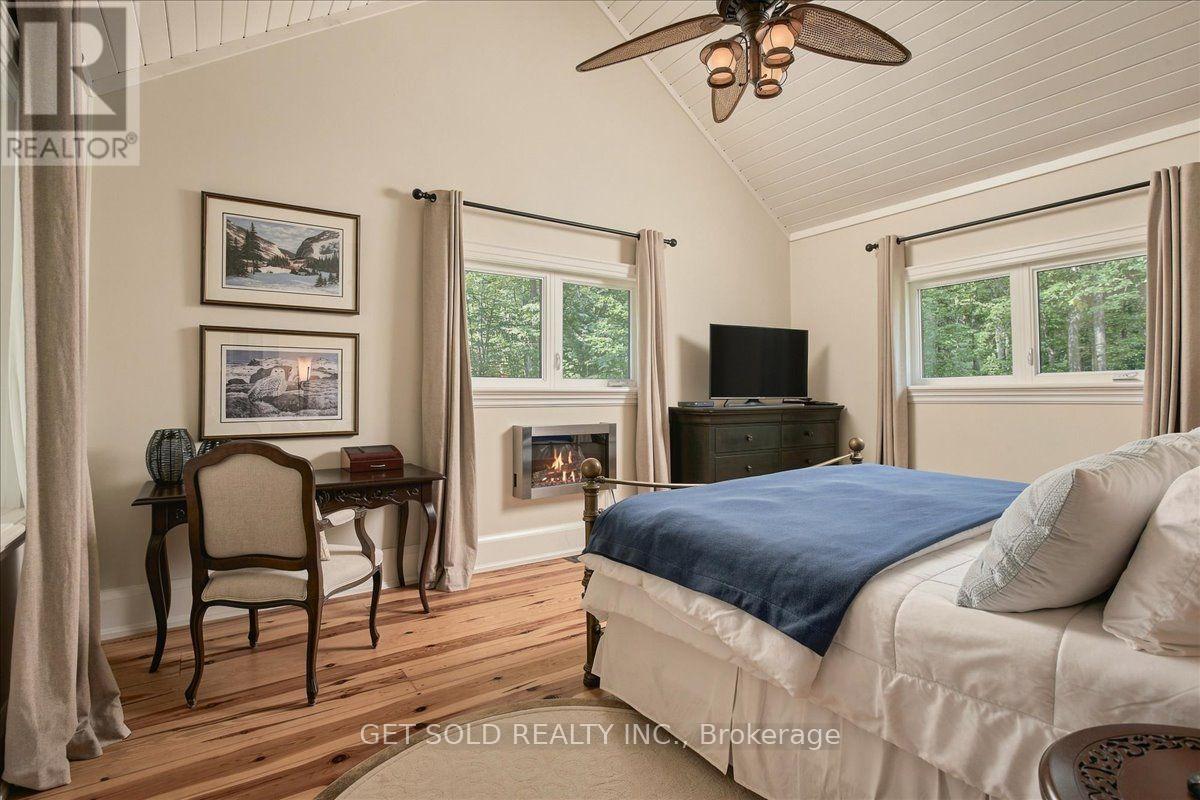 118 W UNIT 2 - 2045 MUSKOKA ROAD - Image 23