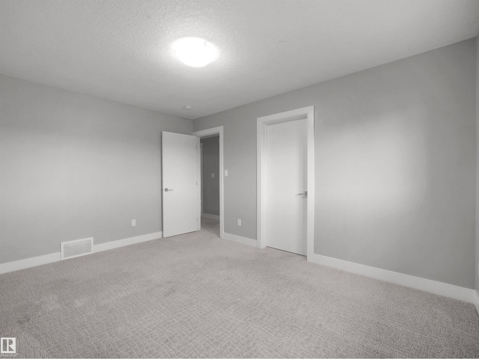 17020 62 ST NW - Image 44
