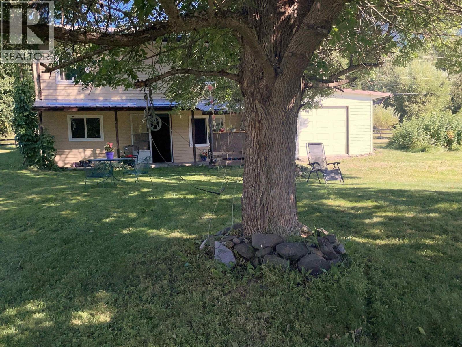 1555 ALDOUS Street, Hazelton