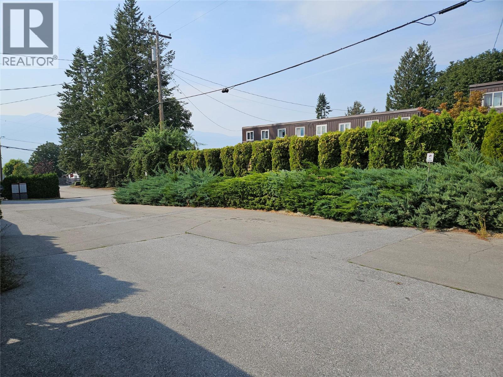 915 Dogwood Street, Creston