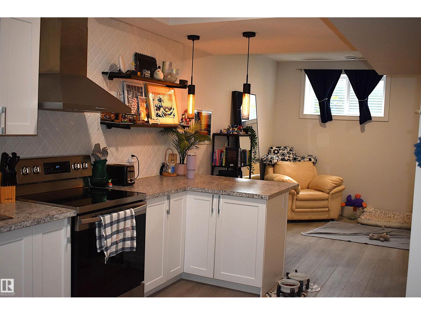 10510 153 ST NW - Image 25