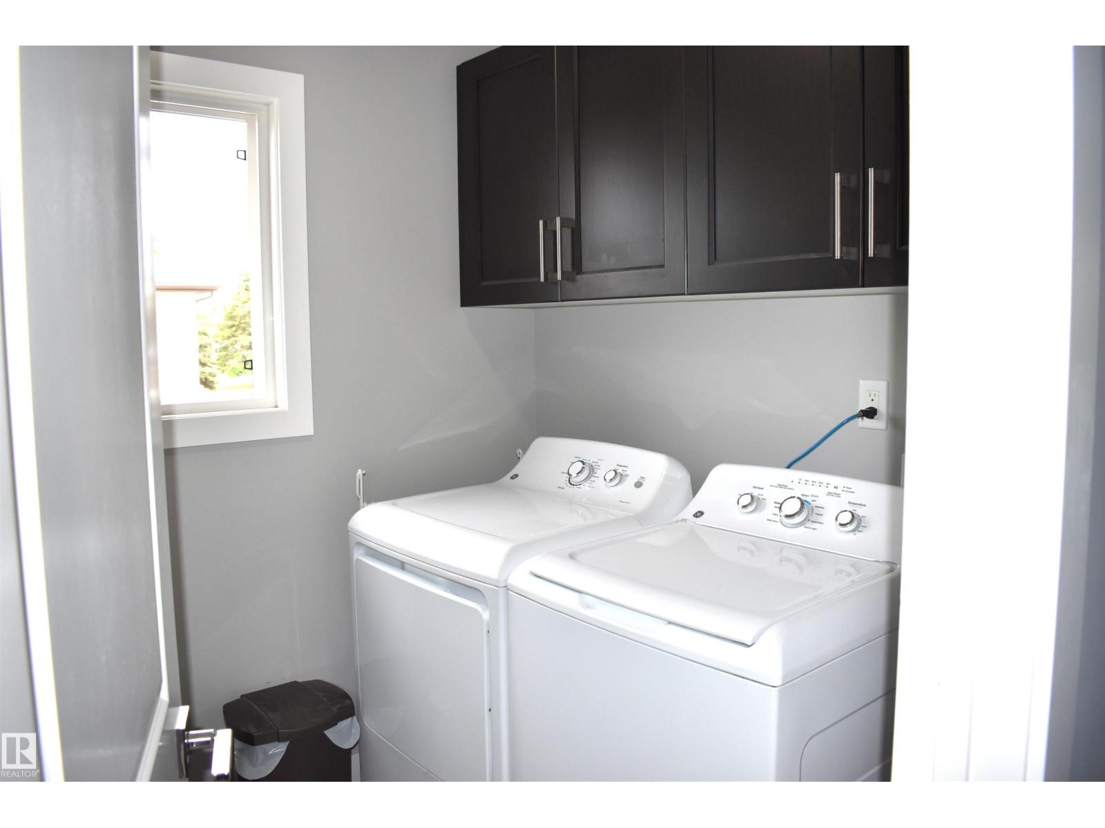 10510 153 ST NW - 22