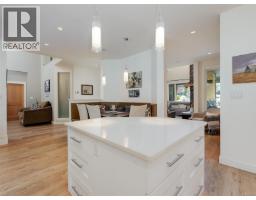 Den - 1865 Highland Ridge Rd, Shawnigan Lake, BC V8H2H9 Photo 11