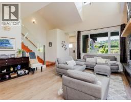 Bedroom - 1865 Highland Ridge Rd, Shawnigan Lake, BC V8H2H9 Photo 6