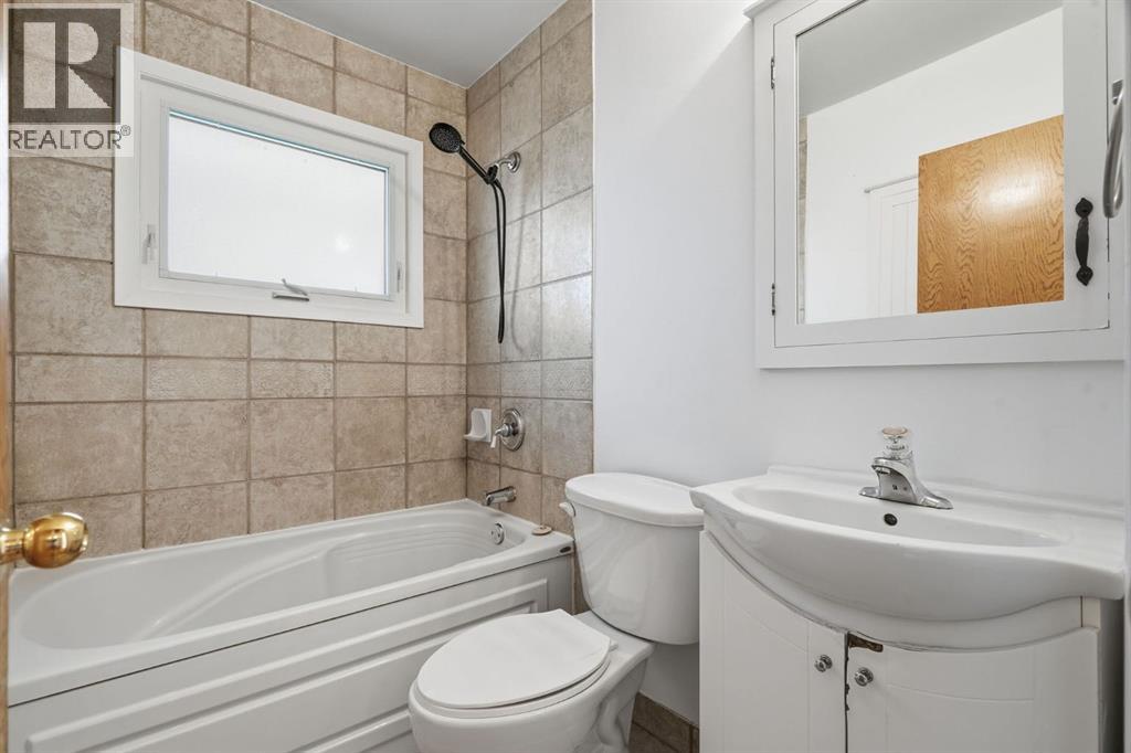 100 Westminster Drive SW - 27