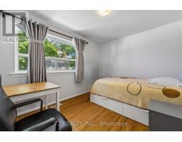 22-25 Gosford Blvd. Boulevard N, Toronto, ON M3N2G7 Photo 12