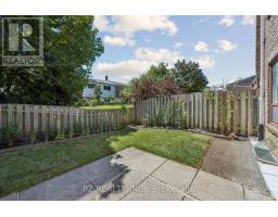 22-25 Gosford Blvd. Boulevard N, Toronto, ON M3N2G7 Photo 16