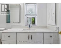 Laundry room - 22-25 Gosford Blvd. Boulevard N, Toronto, ON M3N2G7 Photo 8