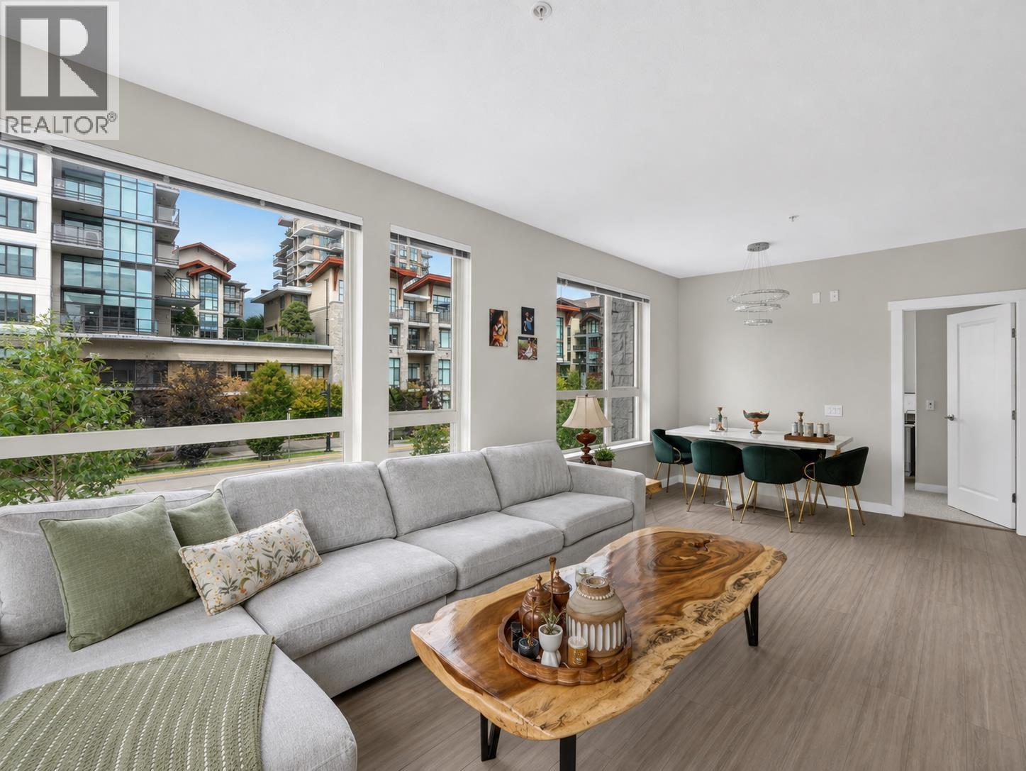 205 2663 LIBRARY LANE, North Vancouver