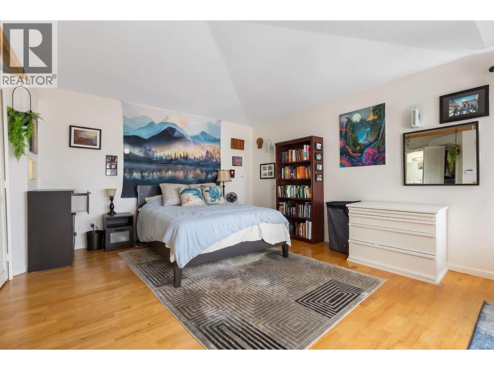 1620 FELL AVENUE, Burnaby