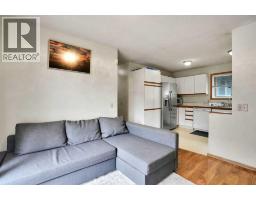 Pantry - 28 Martinridge Road Ne, Calgary, AB T3J3L4 Photo 12