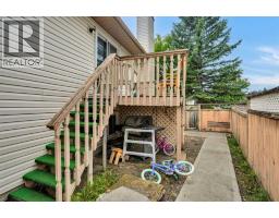 28 Martinridge Road Ne, Calgary, AB T3J3L4 Photo 49