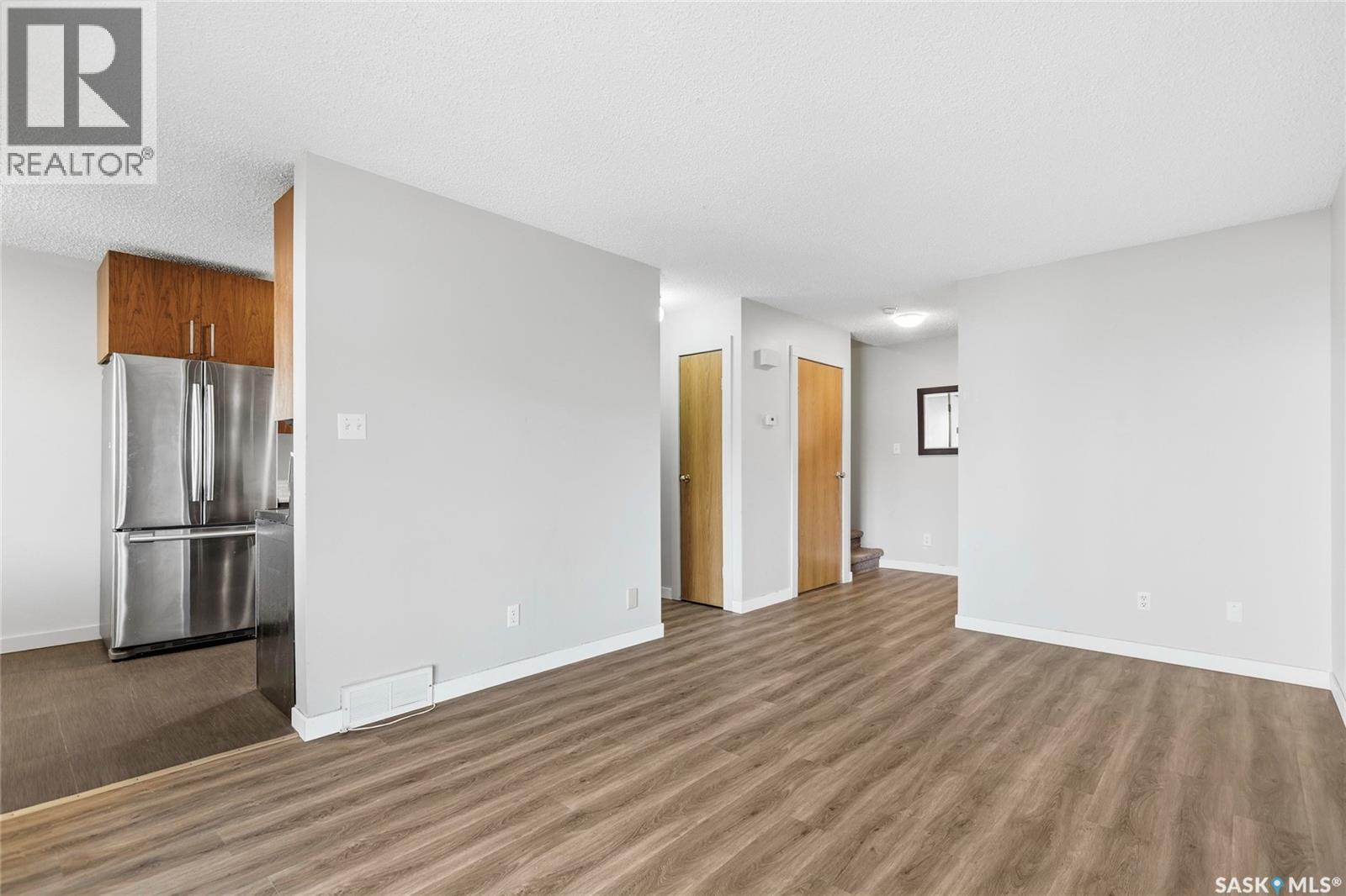 #3802 Rae STREET - 11