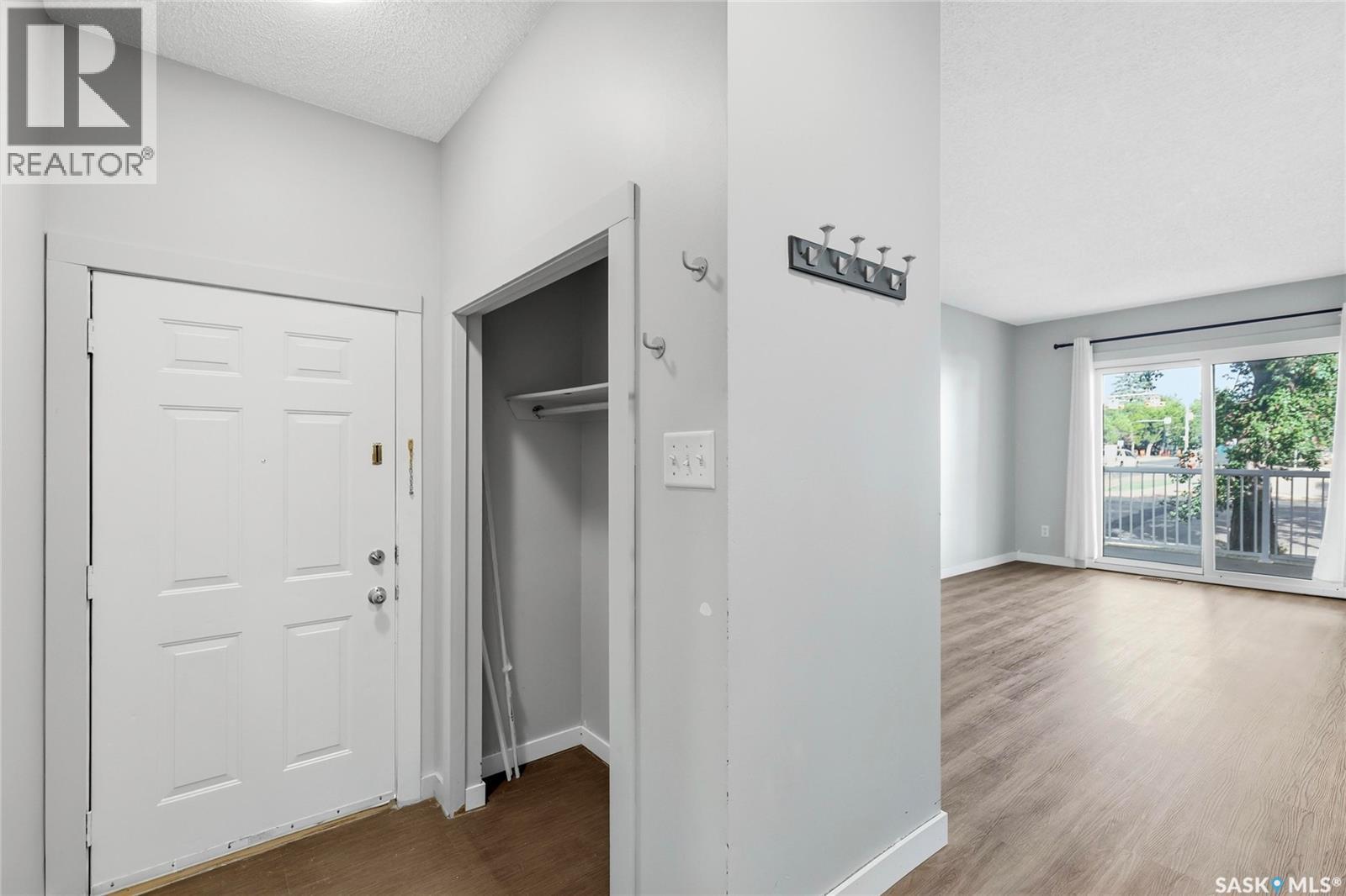 #3802 Rae STREET - 4