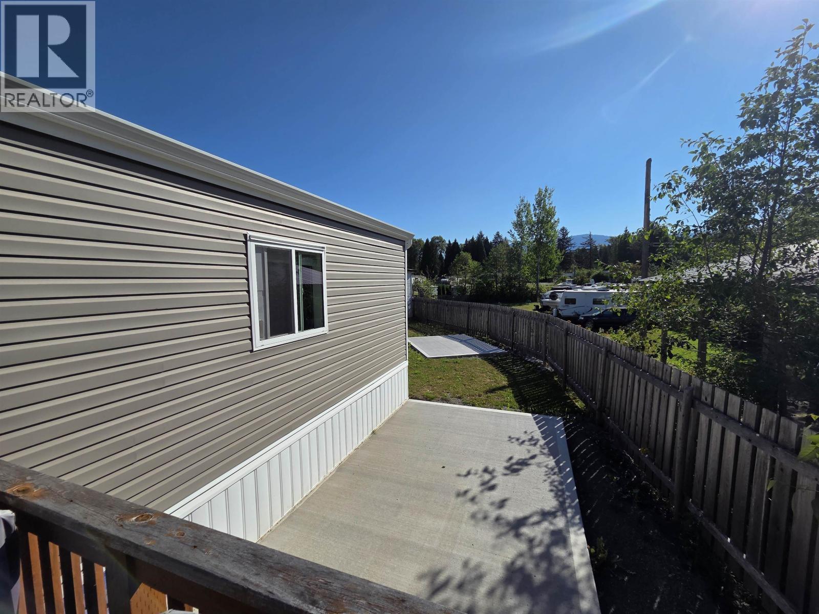 #121 5204 ACKROYD STREET - 20