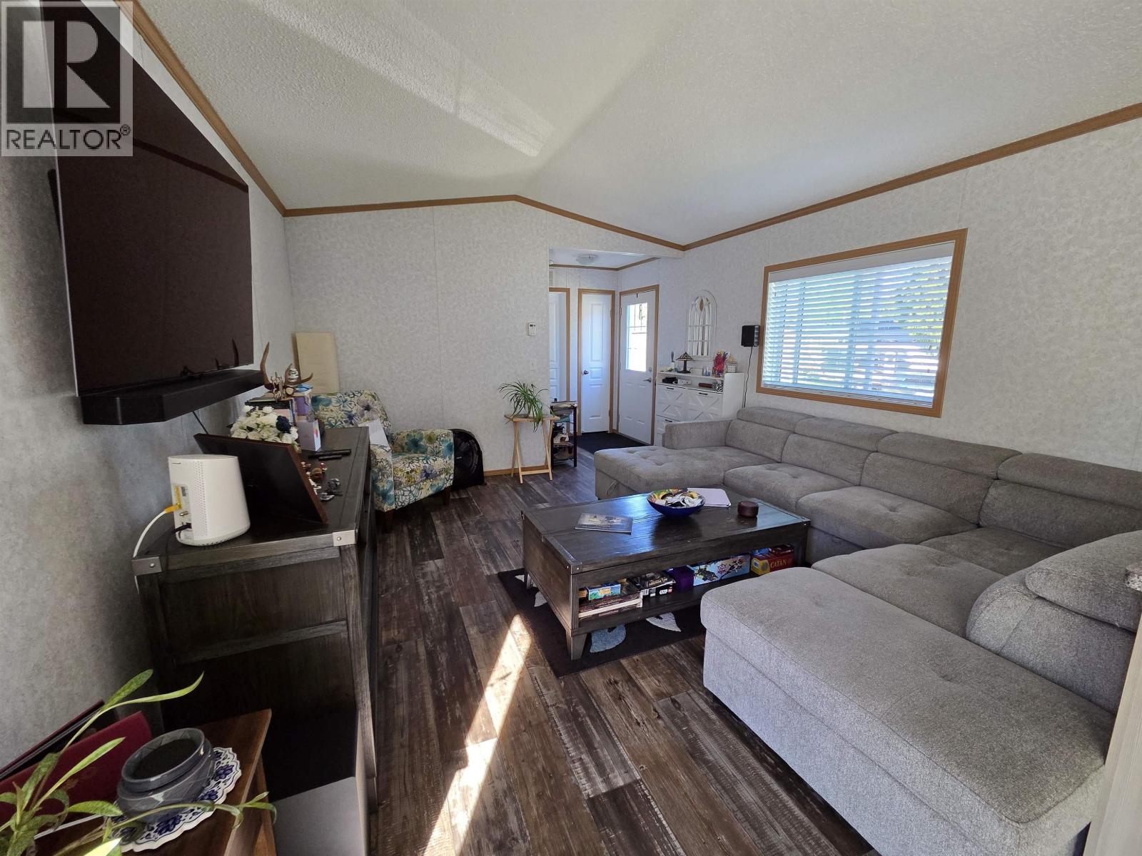 #121 5204 ACKROYD STREET - Image 4