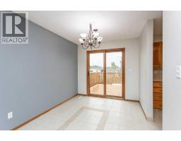 Primary Bedroom - 22 Bruns Crescent, Lacombe, AB T4L1P1 Photo 8