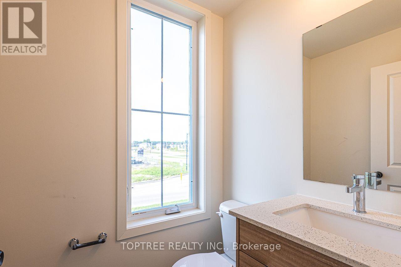 4 bedroom Single Family interior view, 106- 1781 Henrica Avenue, London North (North S), Ontario