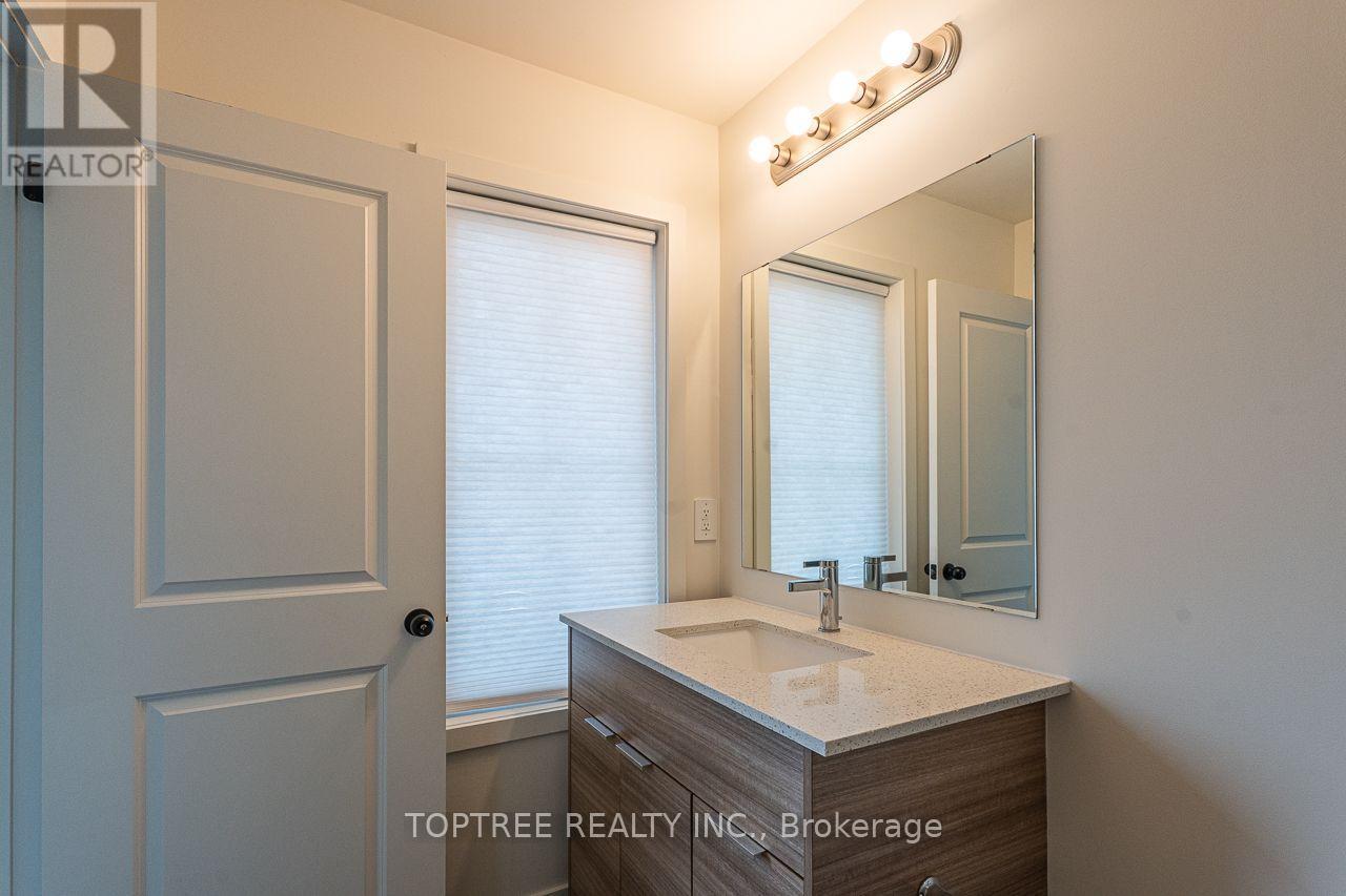4 bedroom Single Family interior view, 106- 1781 Henrica Avenue, London North (North S), Ontario