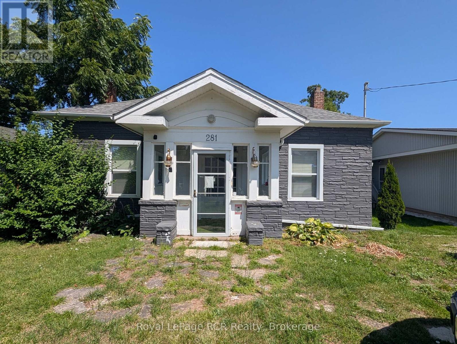 281 SYKES STREET N - 1