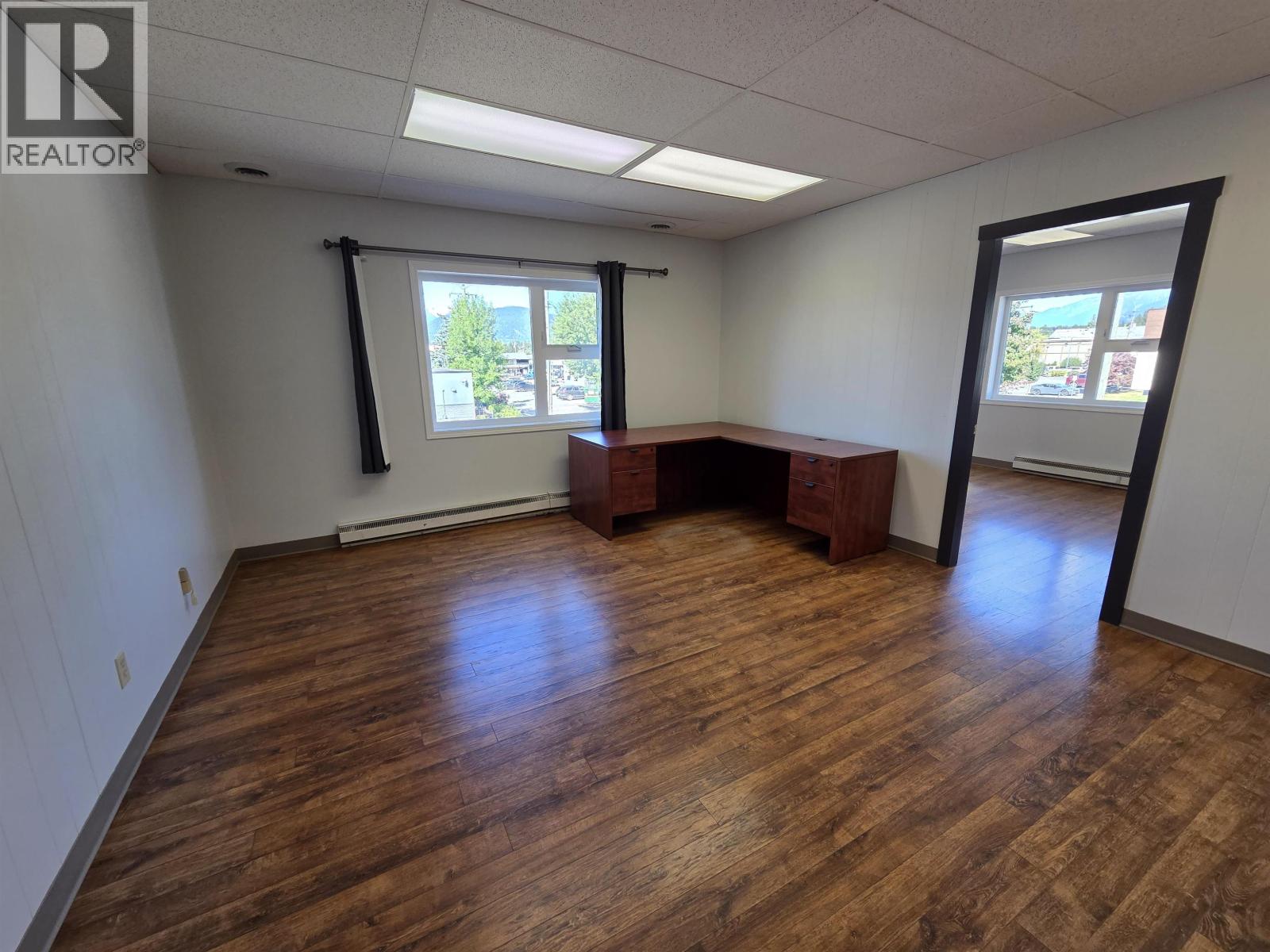 #211-4650 LAKELSE Avenue, Terrace