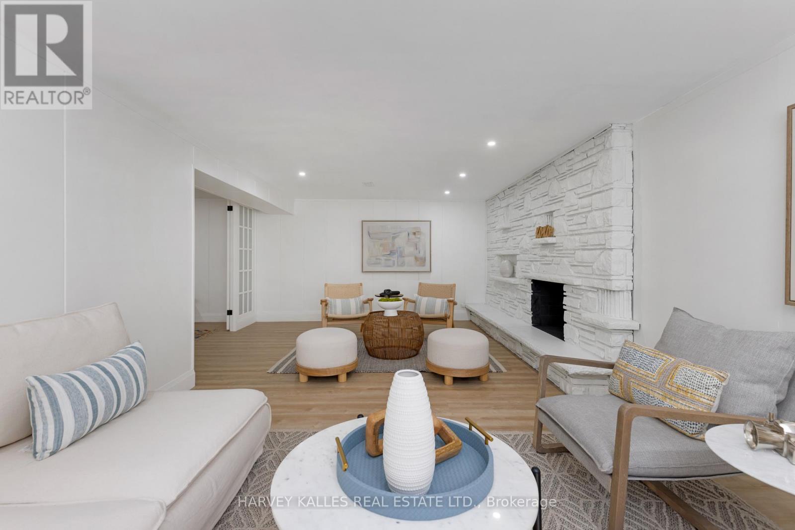 215 EDENBRIDGE DRIVE - 42