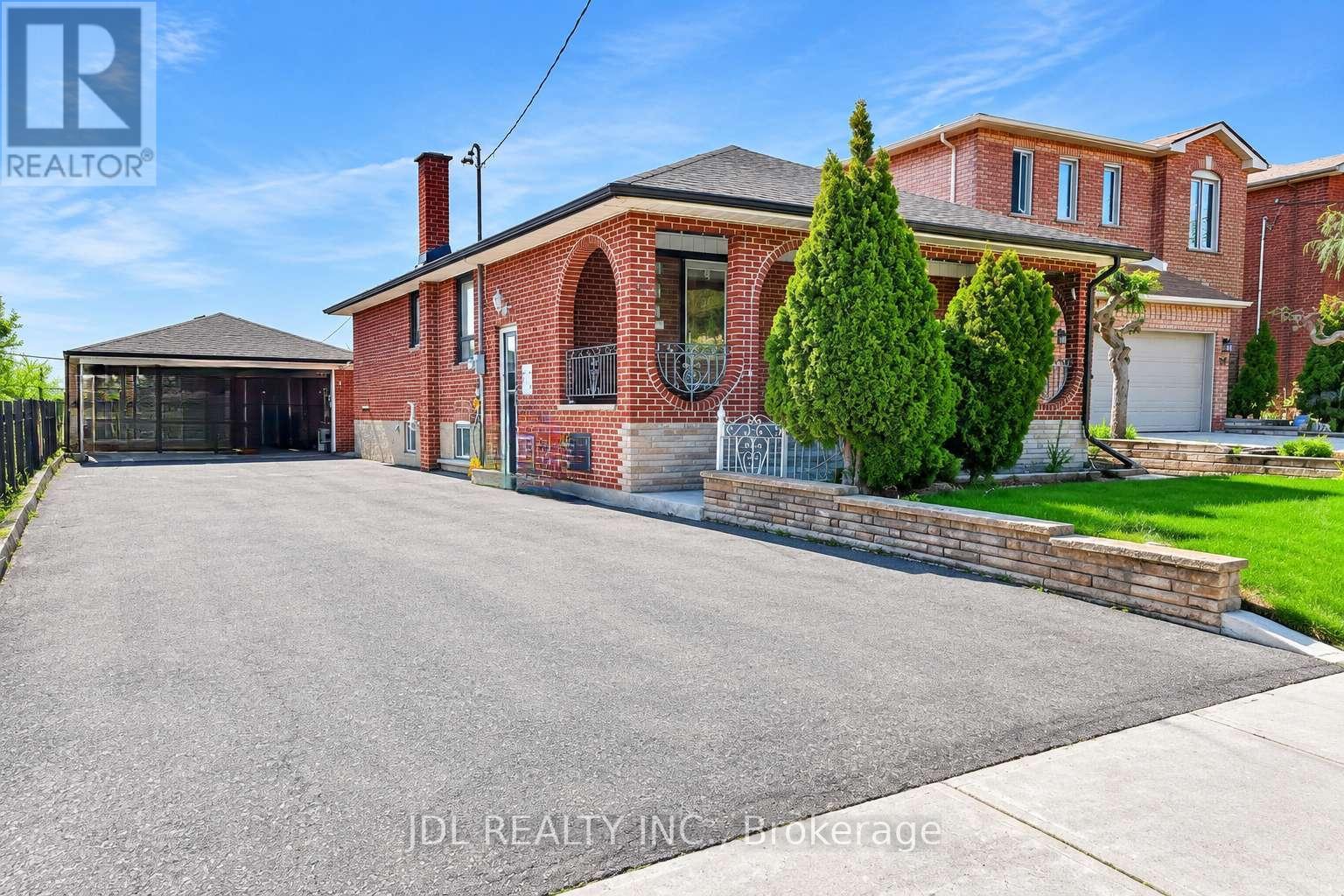 40 MONTANA AVENUE - Image 11