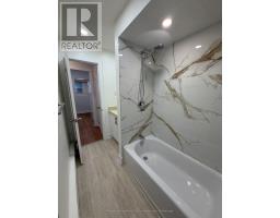1 - 3877 Bathurst Street, Toronto, ON M3H3N4 Photo 7