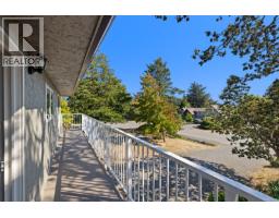 3944 Circle Dr, Metchosin, BC V9C4A9 Photo 24