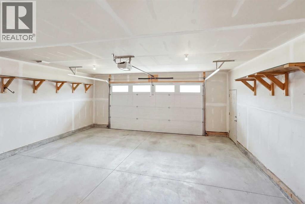 13 Churchill Place - Image 41