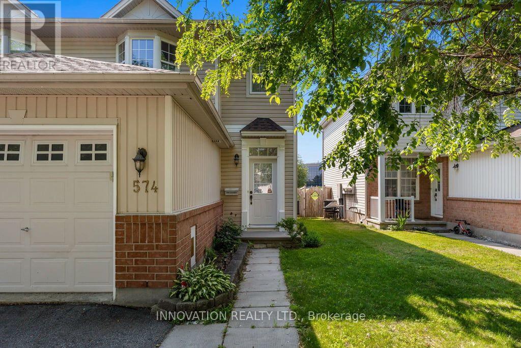 574 ABERFOYLE CIRCLE - 2