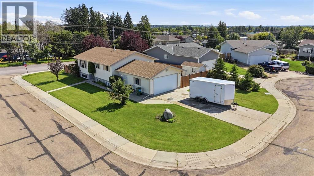5401 58 Avenue Close - Image 3