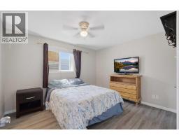 Recreational, Games room - 5401 58 Avenue Close, Ponoka, AB T4J1P8 Photo 11